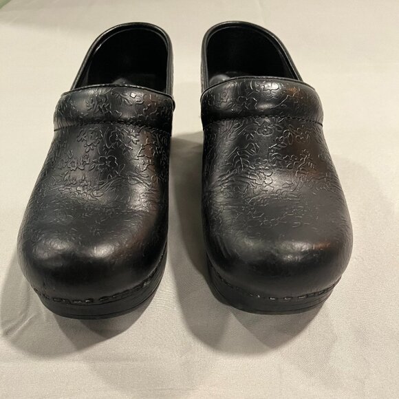 Dansko Clog Black Leather Size 37 - Picture 1 of 5